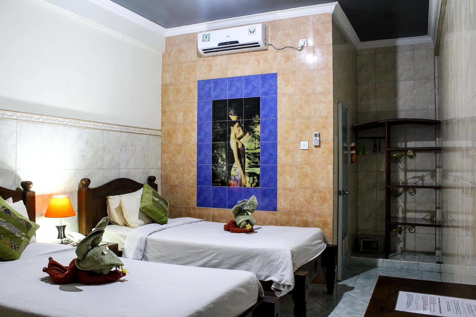 Balita Beach Inn Kuta Kuta Lombok Exterior foto