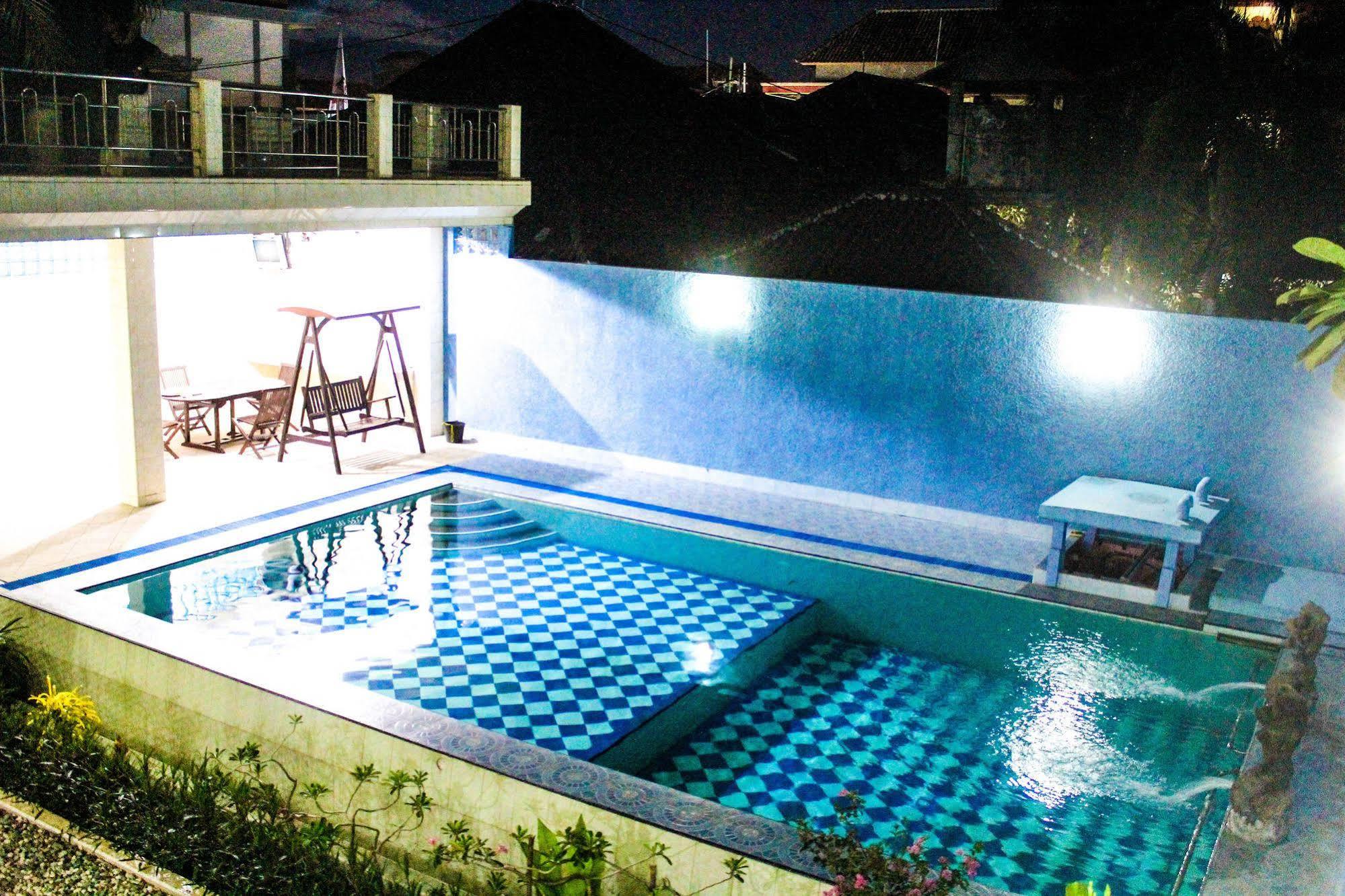 Balita Beach Inn Kuta Kuta Lombok Exterior foto